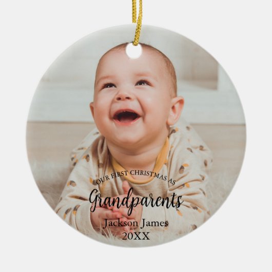 Onze eerste Kerstmis als Grootouders Baby Foto Keramisch Ornament (Voorkant)