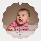 Onze eerste Kerstmis als Grootouders Baby Foto Ornament Kaart (Voorkant)