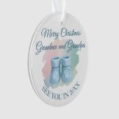 Onze Eerste Kerstmis als Grootouders Baby Slofjes Ornament (voorkant)