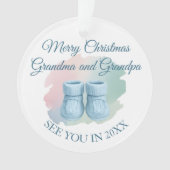 Onze Eerste Kerstmis als Grootouders Baby Slofjes Ornament (voorkant)