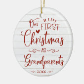 Onze Eerste Kerstmis Als Grootouders Schattig Rust Keramisch Ornament (Links)