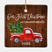 Onze eerste Kerstmis als grootouders wood Truck Keramisch Ornament (Achterkant)