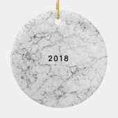 Onze eerste Kerstmis als meneer en mevrouw Marble  Keramisch Ornament (Achterkant)