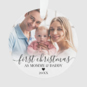 Onze Eerste Kerstmis Als Moeder Vader Baby Foto Ornament (voorkant)