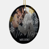 Onze eerste Kerstmis als Mr. en Mrs. Foto Kerstmis Keramisch Ornament (Rechts)