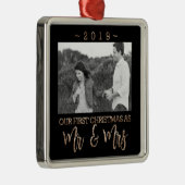Onze eerste Kerstmis als Mr en Mrs Wedding Couple Metalen Ornament (Rechts)