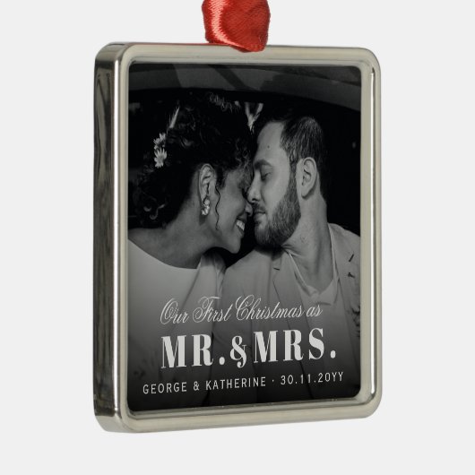 Onze eerste Kerstmis als Mr en Mrs Wedding Foto Metalen Ornament (Rechts)