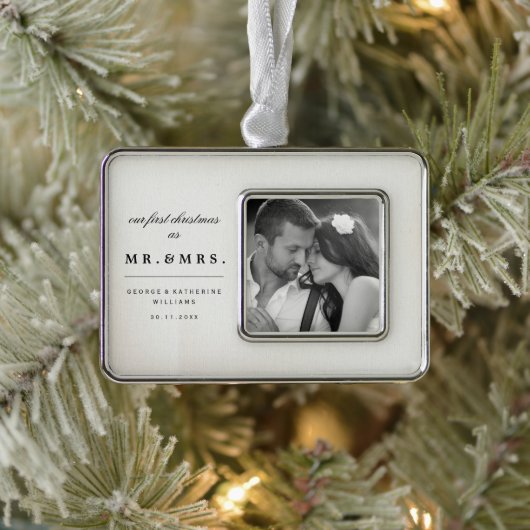 Onze eerste Kerstmis als Mr en Mrs Wedding Foto Verzilverd Omlijst Ornament (Boom)