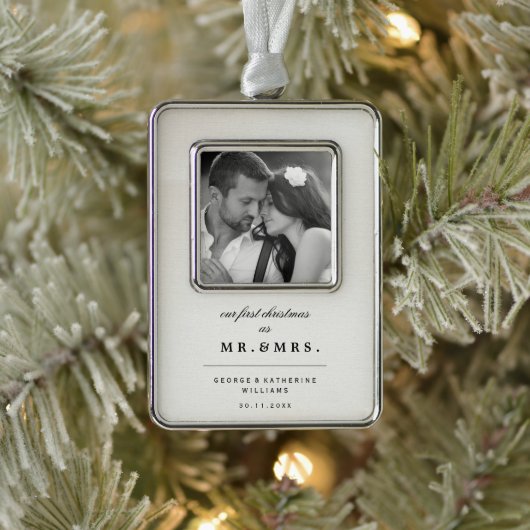 Onze eerste Kerstmis als Mr en Mrs Wedding Foto Verzilverd Omlijst Ornament (Boom)