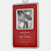 Onze eerste Kerstmis als Mr en Mrs Wedding Foto Verzilverd Omlijst Ornament (Links)