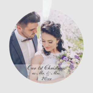 Onze eerste Kerstmis als Mr. & Mrs. 2 Photo Round Ornament