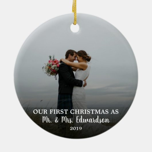 Onze eerste Kerstmis als Mr & Mrs Foto Keramisch Ornament (Achterkant)