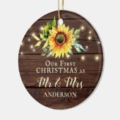 Onze eerste Kerstmis als Mr & Mrs Sunflower Wood Keramisch Ornament (Links)