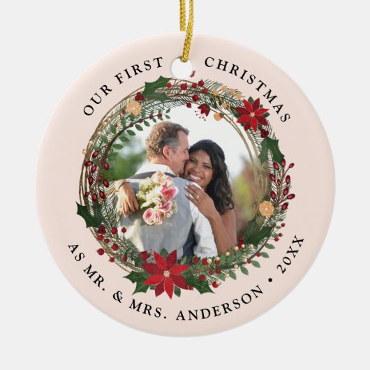 Onze eerste Kerstmis als Mr. & Mrs trouwfoto Keramisch Ornament (Voorkant)