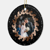 Onze eerste Kerstmis als Mr. & Mrs trouwfoto Keramisch Ornament (Links)