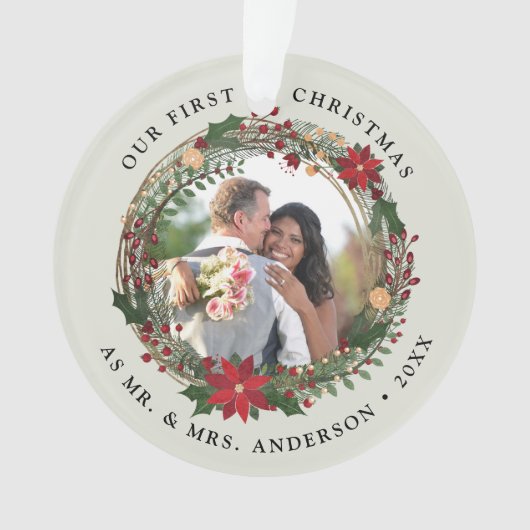 Onze eerste Kerstmis als Mr. & Mrs trouwfoto Ornament (voorkant)