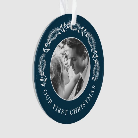 Onze eerste Kerstmis als Mr. & Mrs trouwfoto Ornament (voorkant)