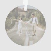 Onze eerste Kerstmis als Mr. & Mrs trouwfoto Ornament (achterkant)