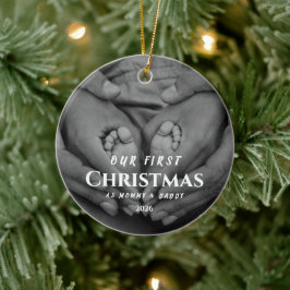 Onze Eerste Kerstmis als Ouders Zwart Wit Keramisch Ornament