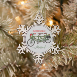 Onze Eerste Kerstmis Getrouwd 2025   Schattig Tand Tin Sneeuwvlok Ornament