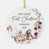 Onze Eerste Kerstmis Getrouwd Ornament met Namen (Voorkant)