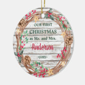 Onze eerste Kerstmis met witte bosbessen Keramisch Ornament (Links)