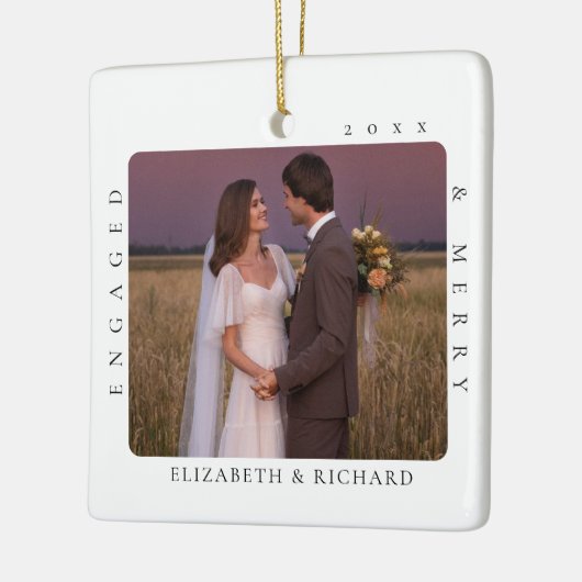 Onze eerste Kerstmis Minimal Modern Engaged & Merr Keramisch Ornament (Links)