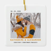 Onze eerste Kerstmis minimale Elegante moderne fot Keramisch Ornament (Voorkant)