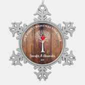 Onze eerste Kerstmis samen houdt van hout uit de r Tin Sneeuwvlok Ornament (Voorkant)