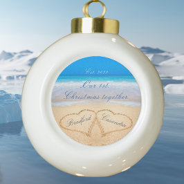 Onze eerste Kerstmis samen. Paren Namen in het har Keramische Bal Ornament