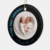 Onze Eerste Kerstmis Tweelingen Fotonaam Custom Go Keramisch Ornament (Links)