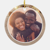 Onze eerste Kerstmis verloofd Elegant Paar 1st Keramisch Ornament (Achterkant)