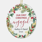 Onze eerste Kerstmis verloofd Elegant Paar 1st Keramisch Ornament (Links)