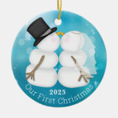Onze eerste kerstNewywed Couple Snowman Foto Keramisch Ornament (Voorkant)