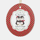Onze eerste kerstornament Penguin Couple Keramisch Ornament (Links)