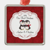 Onze eerste kerstornament Penguin Couple Metalen Ornament (Voorkant)