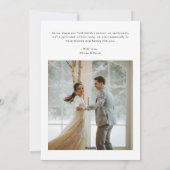 Onze eerste kerstscript winter bruiloft foto feestdagenkaart (Achterkant)