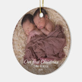 Onze eerste kersttweeling-Baby foto Keramisch Ornament (Links)