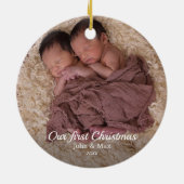 Onze eerste kersttweeling-Baby foto Keramisch Ornament (Achterkant)