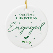 Onze eerste kerstverloving 2025 – gepersonaliseerd keramisch ornament (Achterkant)