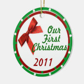 Onze eerste kerstversiering keramisch ornament (Links)