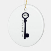 Onze eerste kerstversiering thuis keramisch ornament (Links)