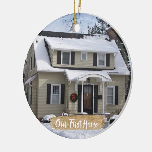 Onze eerste kerstversiering thuis keramisch ornament (Links)