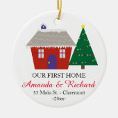Onze eerste kerstversiering thuis - Rood huis Keramisch Ornament (Voorkant)