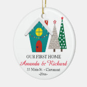 Onze eerste kerstversiering thuis - sneeuwhuis keramisch ornament (Links)