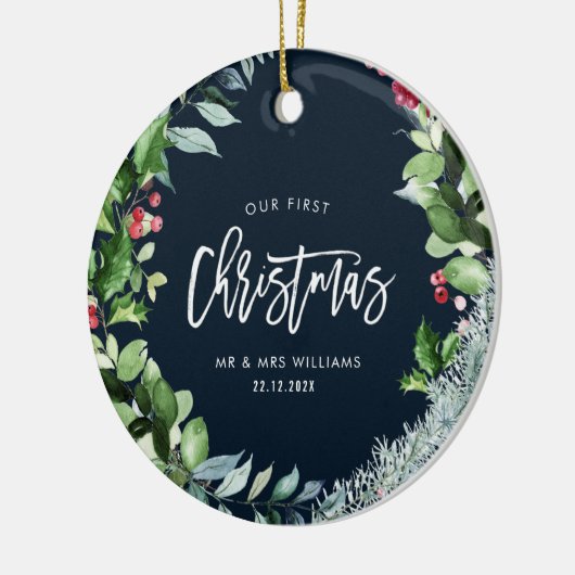 Onze eerste kerstwinterkrans keramisch ornament (Links)