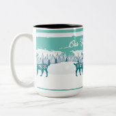 Onze eerste kerstwintersneeuw noordse rendieren tweekleurige koffiemok (Links)