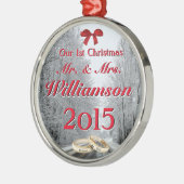Onze eerste kerstwinterweg met ringen Mr & Mrs. Metalen Ornament (Links)