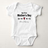 Onze eerste moederdag gepersonaliseerd romper (Voorkant)