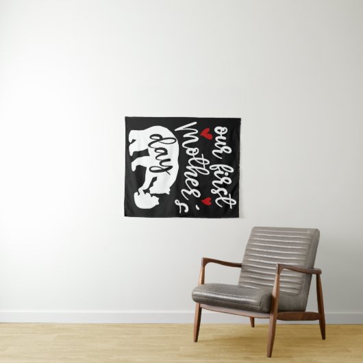 Onze eerste Moederdag Hartjes Mama Beer Cadeau, 2/ Wandkleed (In Situ (horizontaal))